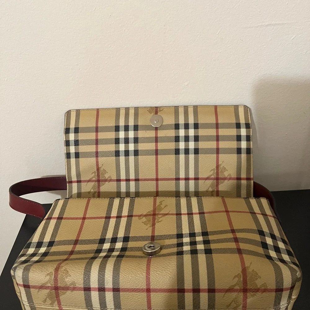 Burberry Tan and Red Shoulder Bag with Classic Plaid - Picture 7 of 10